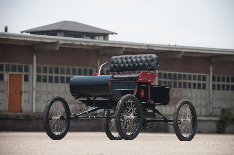  Oldsmobile Model R Curved Dash Runabout 1902 года  (фото 6 из 11)